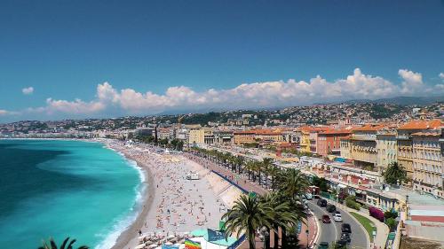Nestor&Jeeves - COTE PIETONNE - Central - By sea - Pedestrian zone - image 10