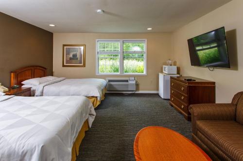 Beach Harbor Resort - image 3