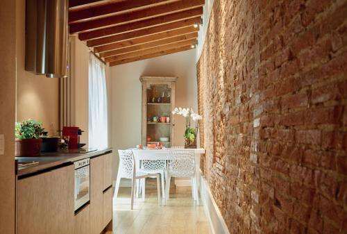 Facilities, Pergola35 in Florence