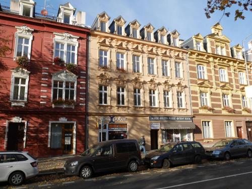 Зовнішній вигляд готелю, Moskevská 40 (Moskevska 40) in Карлові Вари