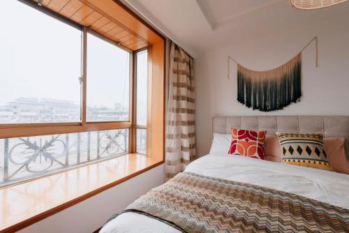 Xi’an Beilin·Moslem Street (Huimin Jie)· Locals Apartment 00174500 in Xian