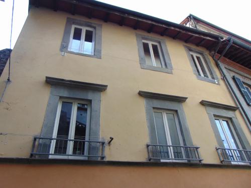  Appartamenti Sol & Sombra in Barga in Barga