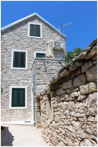 Holiday Home Ante - image 2