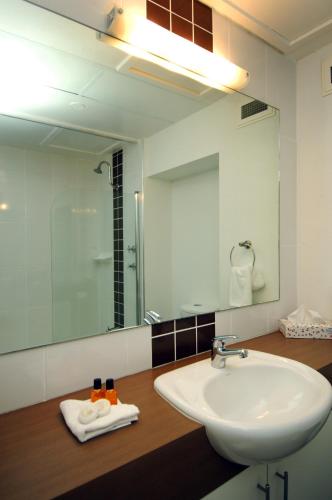 Book Aquarius On The Beach Townsville 2019 Prices From A 126