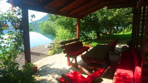 Jajce,Plivsko jezero