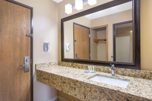 The AmericInn by Wyndham Boscobel Hotel from $49.5pp - Book Now
