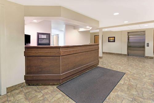 Microtel Inn & Suites Cheyenne