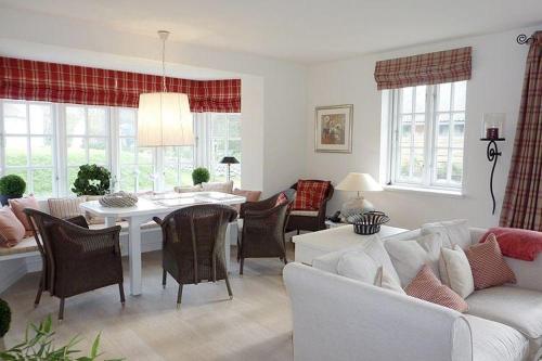 Haus Deichgraf 305036 Nordfriesland Price Address Reviews