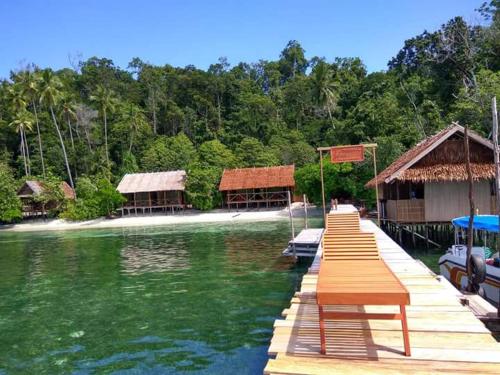 Best Rajaampat Homestay — Hotel in Raja Ampat