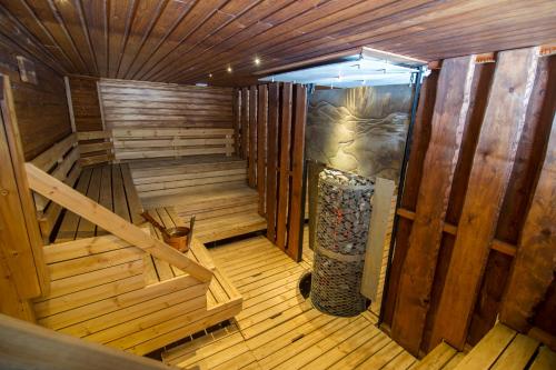 Harriniva Adventure Resort 4