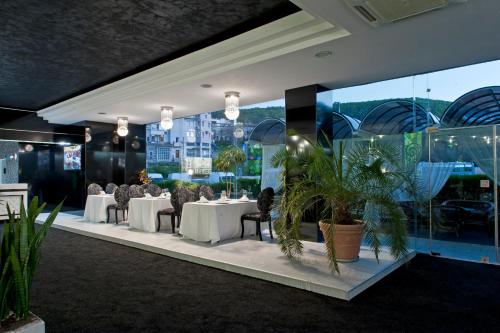 Lobby, Grand Hotel Shumen in Shumen