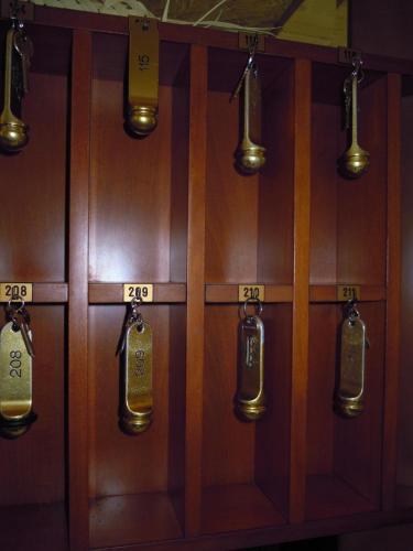 Hotel 4 Mori - image 6