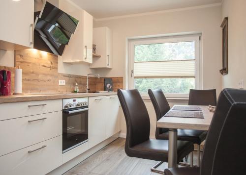 Welcome in - Appartement 31-b met balkon, ski- en fietsberging, dichtbij skipiste, Winterberg (zdjęcie 8)