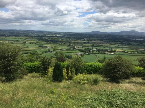 周邊環境, Carey's Bar & Farmhouse Kilkenny Border in 基爾肯尼