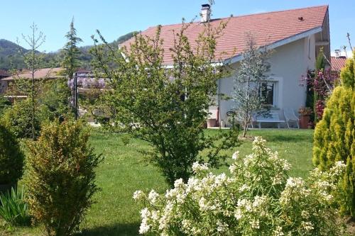 130 m2 Maison Entièrement pour vous ! Calme et activités gîte à louer Tullins