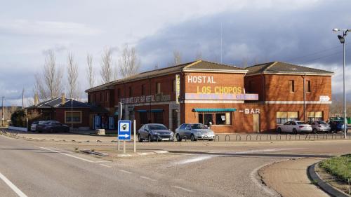  Hostal Los Chopos, Pension in Osorno bei Población de Campos