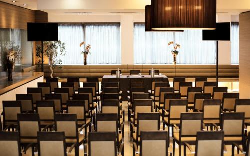 Antony Palace Hotel - image 6