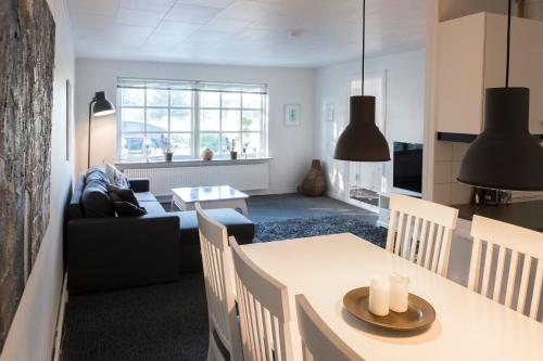 Facilities, Troldegaarden Guesthouse in Koge