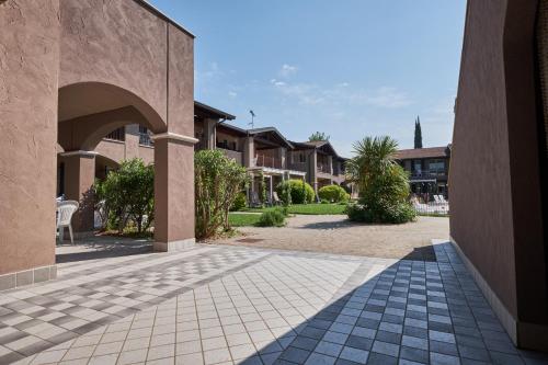 Villaggio Turistico Lugana Marina in سيرموني