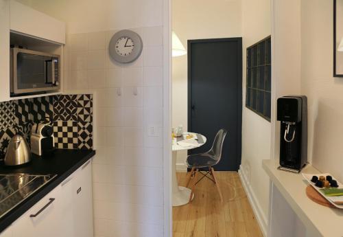 Konyha, Troisième Droite (Troisieme Droite) in Cahors