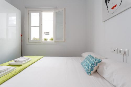 El BENDITO Atico! by Cadiz4Rentals - image 12