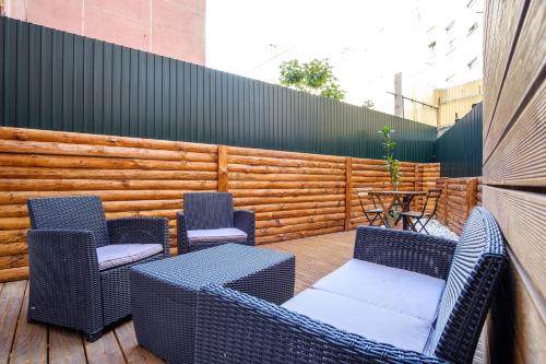 Tagus 5 Colours Suites in อัลเกส