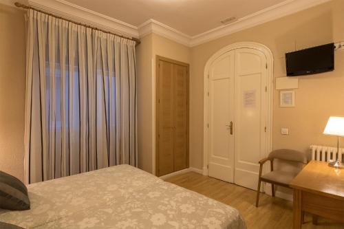 Hostal Santillan