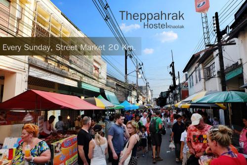 Theppahrak Hostel Khaolak