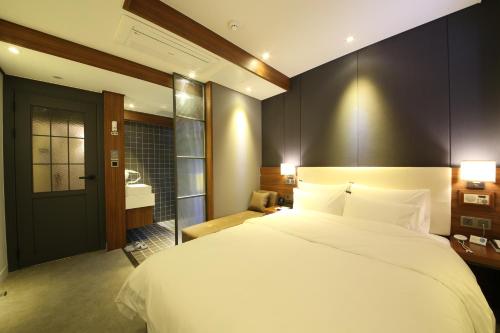 Brooks Hotel Tongyeong