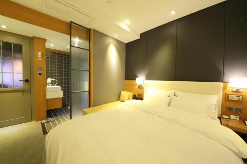 Brooks Hotel Tongyeong