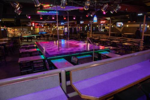 Bar/lounge, Travelodge by Wyndham Brandon Keystone in Brandon (MB)