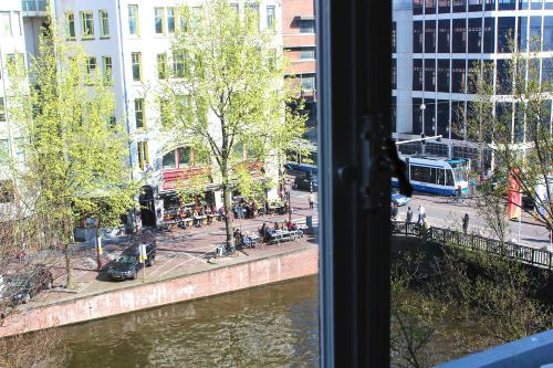 Amsterdam Jewel Canal Apartments - image 5