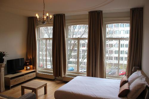 Amsterdam Jewel Canal Apartments - image 13