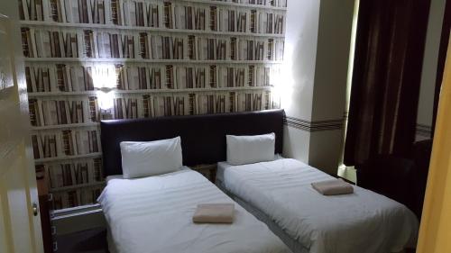 Portsmouth Budget Hotels - All rooms are EN-SUITE