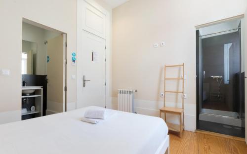Best Guest Porto Hostel - image 2