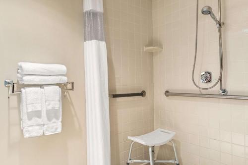Days Inn by Wyndham Fargo in Fargo, USA