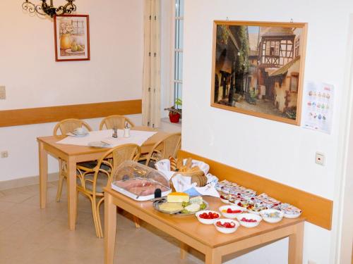Ételek és italok, Privatzimmer Familie Schwarz in Donaustadt