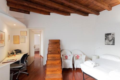 Anfiteatro Apartment in Brera 4
