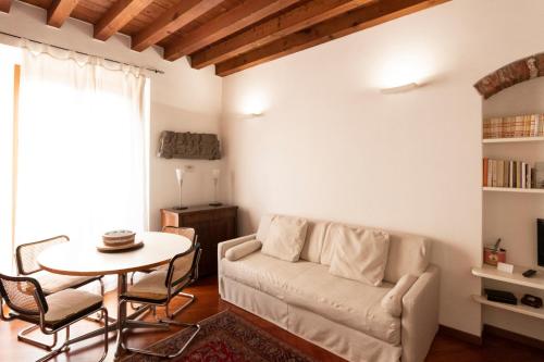 Brera Anfiteatro Apartment - image 7