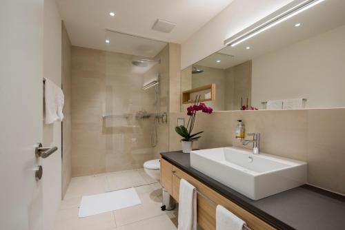 Hotel Fravi 5