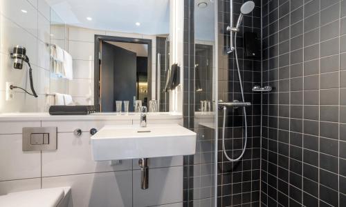Thon Hotel Linne Room Type - Superior Double or Twin Room