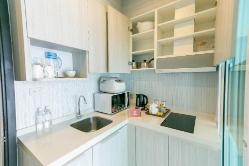 Best Prio Condo By Martin Near Old City with pool&gym 0017160t Best Prio Condo By Martin Near Old City with pool&gym 0017160t