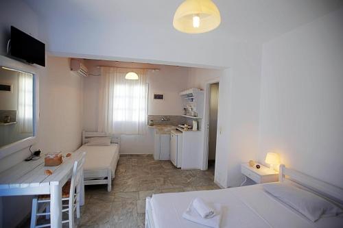  Economy Studios by Voula in Agios Ioannis Mykonos