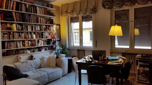  Jolie Studio - suite comfort, Pension in Livorno