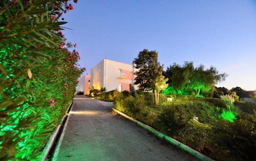 HILLTOP OASIS Lisbon Lux Oeiras - image 10