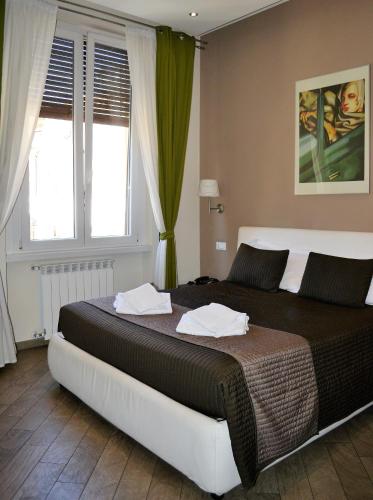 Mia Suites - image 12