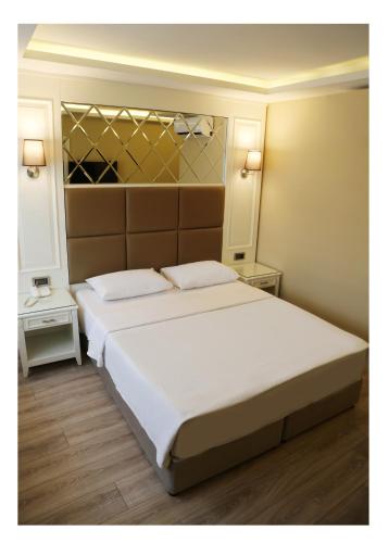 Fimka Hotel Room Type - Deluxe Room