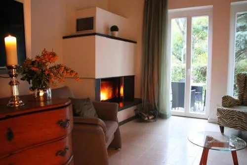 Ferienhaus Sonate - Kamin - Terrasse - Elbblick - Parkplatz in Bad Schandau, Deutschland