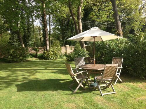Tanglewood Guest House - image 6
