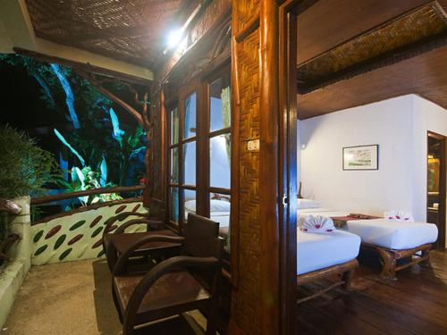 Bill Resort Room Type - Building Room